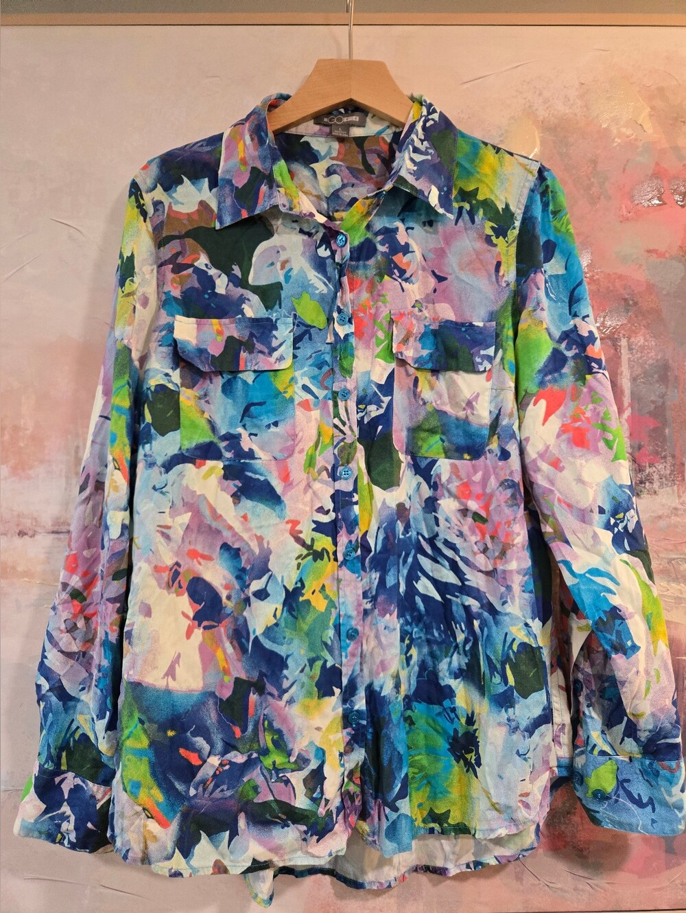 Go Silk• 100% Silk Vibrant Abstract Print Multicolor Button-Up Shirt. Sz L